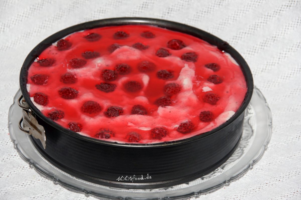 BisquitmitStachelbeercreme2LC.jpg