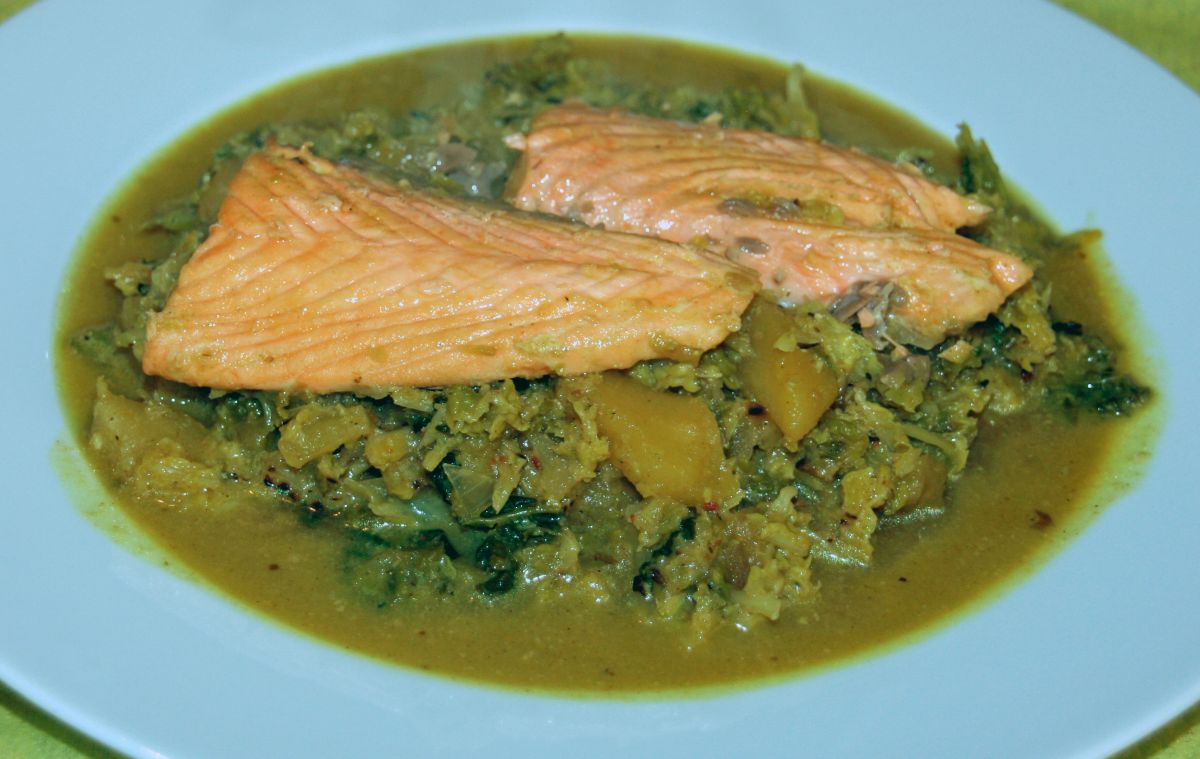 wirsingcurrymitLachsLowCarb.jpg