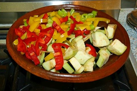 Tajine_Auberginen_Paprika1 (Mobile).jpg