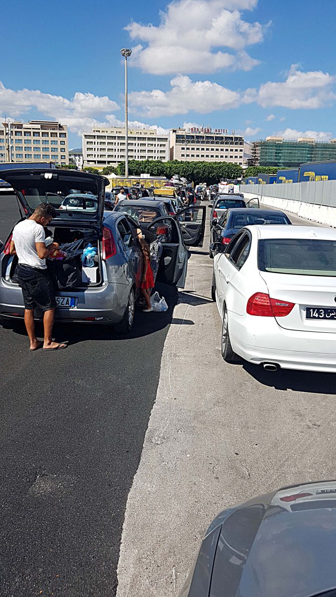 WarteschlangePalermo